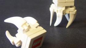 Lego зуб