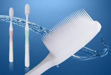 Компания O'Nano выпустила зубные щетки для людей, страдающих от повышенной чувствительности и заболеваний десен