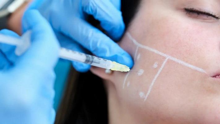 Ортодонтия и ботулотоксин: комплексный уход за пациентом с бруксизмом и нарушением окклюзии
