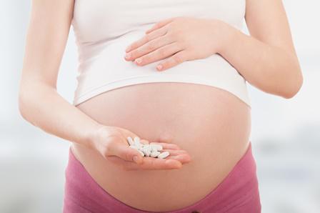 Прием витамина D во время беременности может снизить риск развития кариеса у младенца