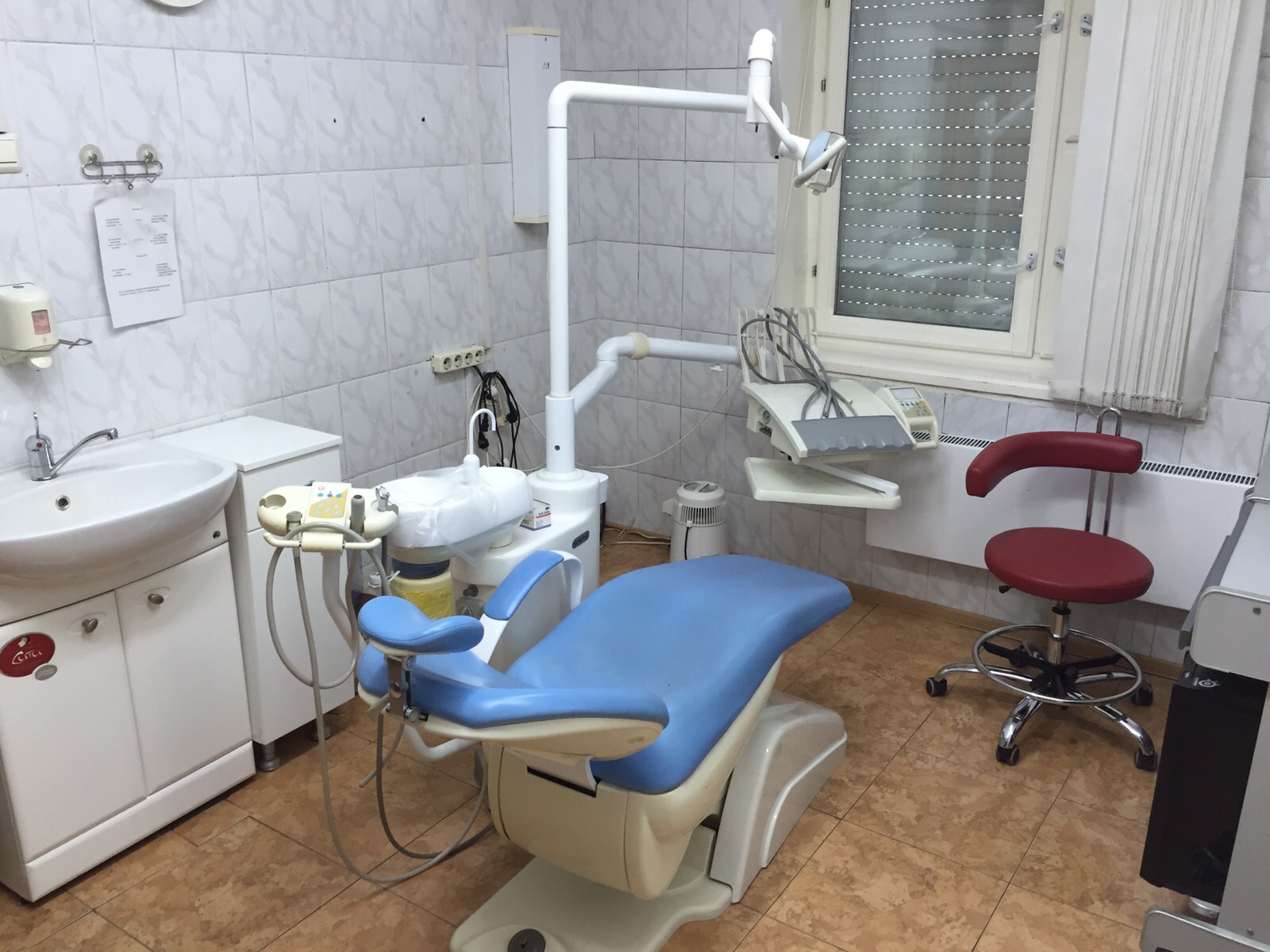 Кабинет стоматолога маленький