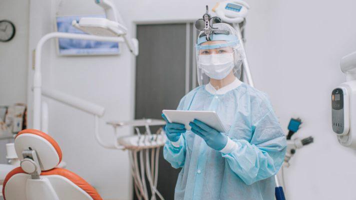 Литовские исследователи разрабатывают стоматологическое оборудование, уничтожающее вирусы