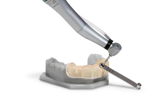 Разработан первый биосовместимый стоматологический материал для печати на компактном 3D-принтере