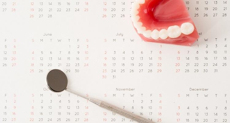Стоматологический календарь